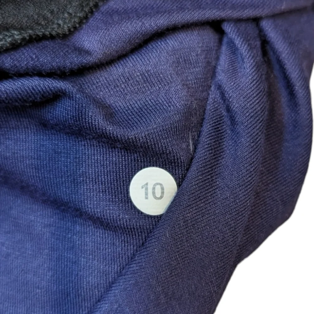 {FLAWS} Lululemon Vitality Full Zip Hooded Purple Anorak Jacket (10)